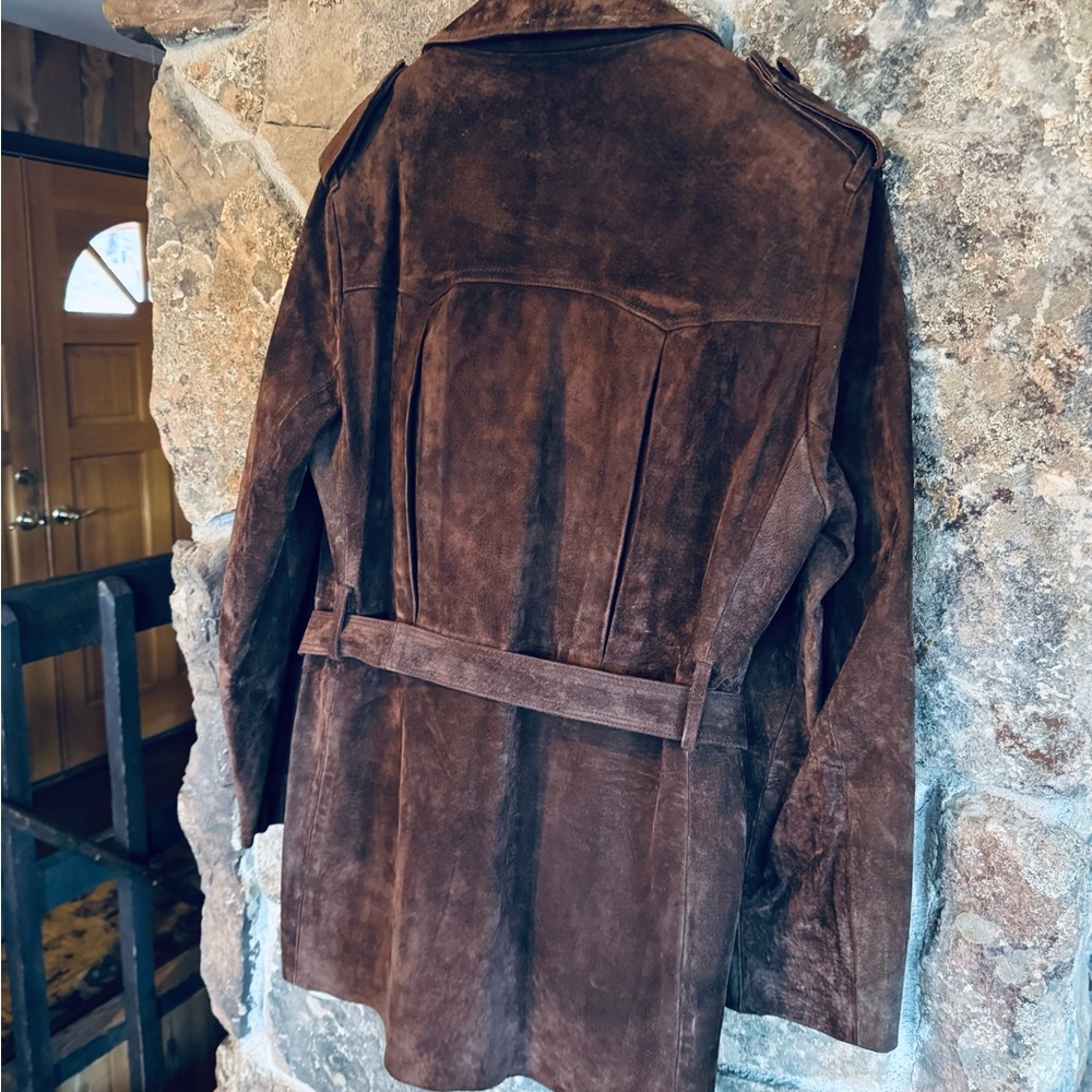 Vintage Men's Brown Suede Jacket - Picture 2 of 12